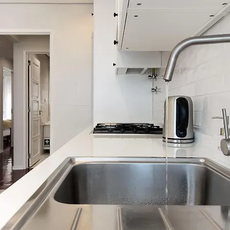 Olaias 2bed Near Metro