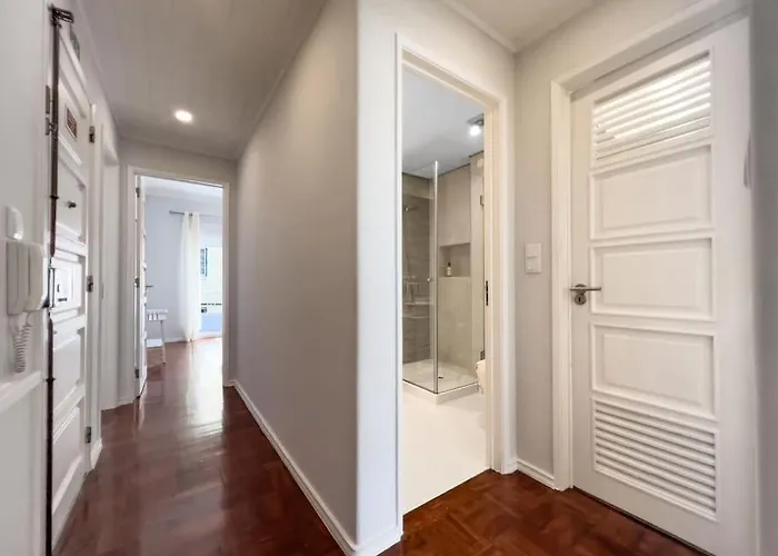 Olaias 2bed Near Metro Апартаменты *