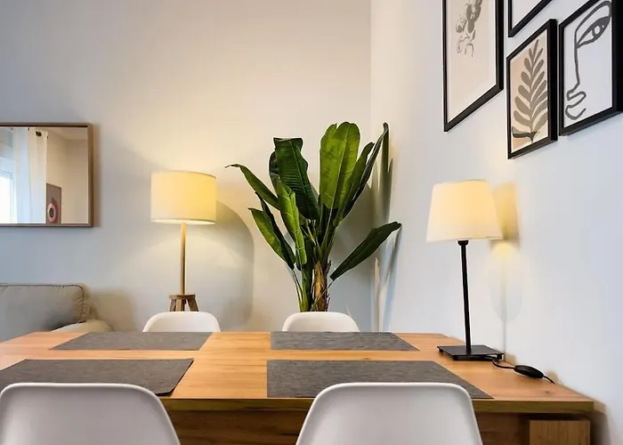 Olaias 2bed Near Metro Апартаменты *