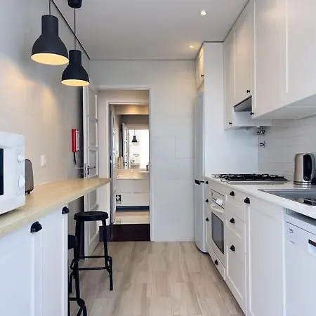 Olaias 2bed Near Metro * Lizbona