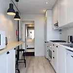 Olaias 2bed Near Metro * Lisboa