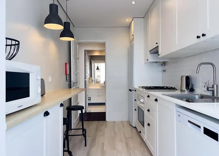 Olaias 2bed Near Metro * Lisboa